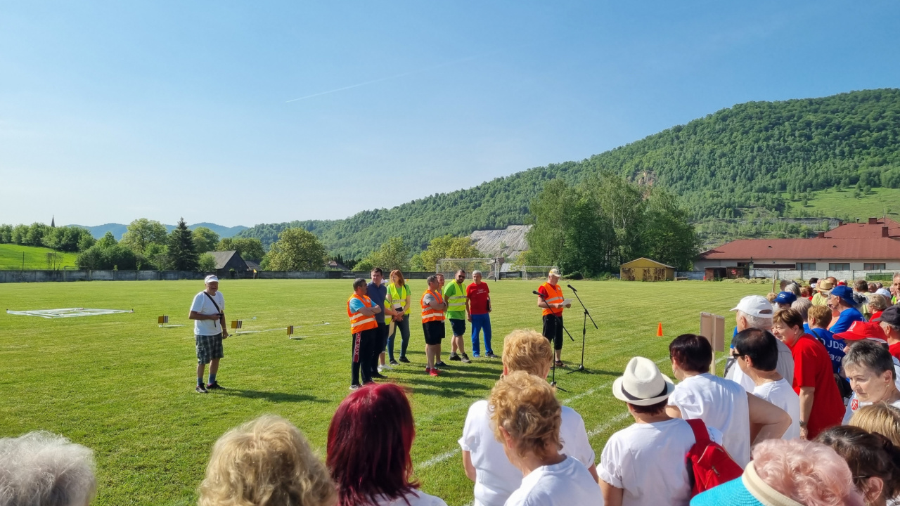 Fotografia fotogalérie Okresná organizácia JDS Revúca organizovala 17.05.2023 v Lubeníku X. okresné olympijské športové hry seniorov