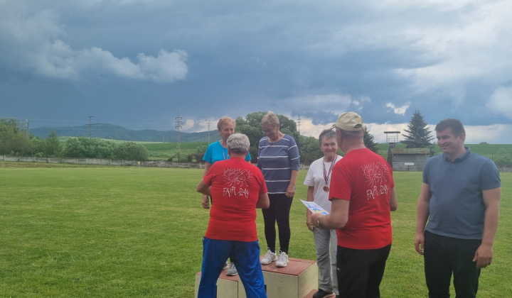 12. fotografia fotogalérie Okresná organizácia JDS Revúca organizovala 17.05.2023 v Lubeníku X. okresné olympijské športové hry seniorov