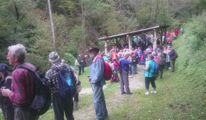 5. fotografia fotogalérie Prechod malého a veľkého tunela Jednotárskymi dôchodcami