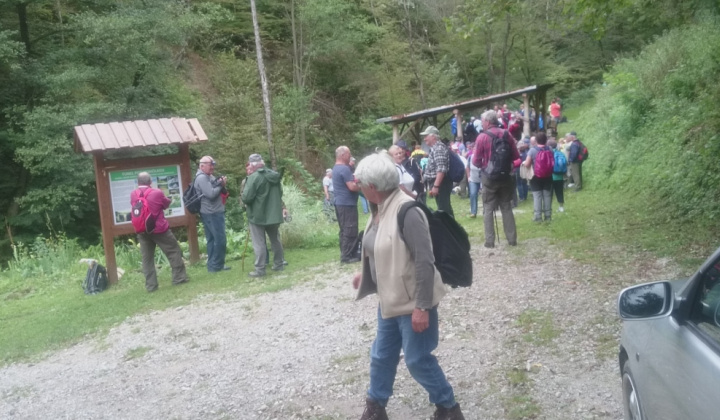 7. fotografia fotogalérie Prechod malého a veľkého tunela Jednotárskymi dôchodcami