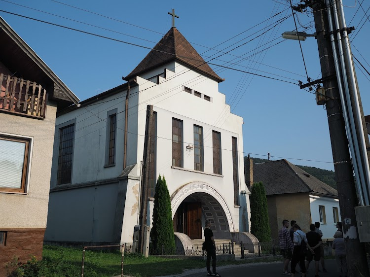 Fotka - Kostol Mníšany